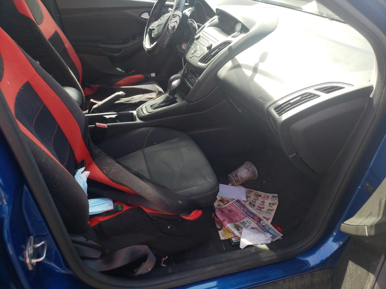 Photo 5 from auction – 2018 FORD FOCUS SE with VIN 1FADP3FE7JL259902