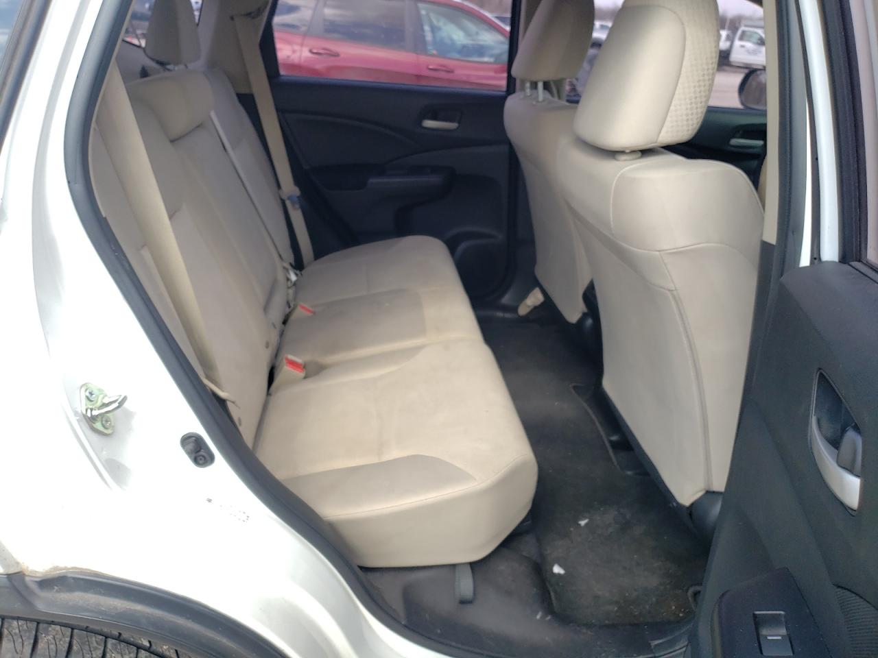 Photo 6 from auction – 2015 HONDA CR-V LX with VIN 5J6RM3H35FL015333