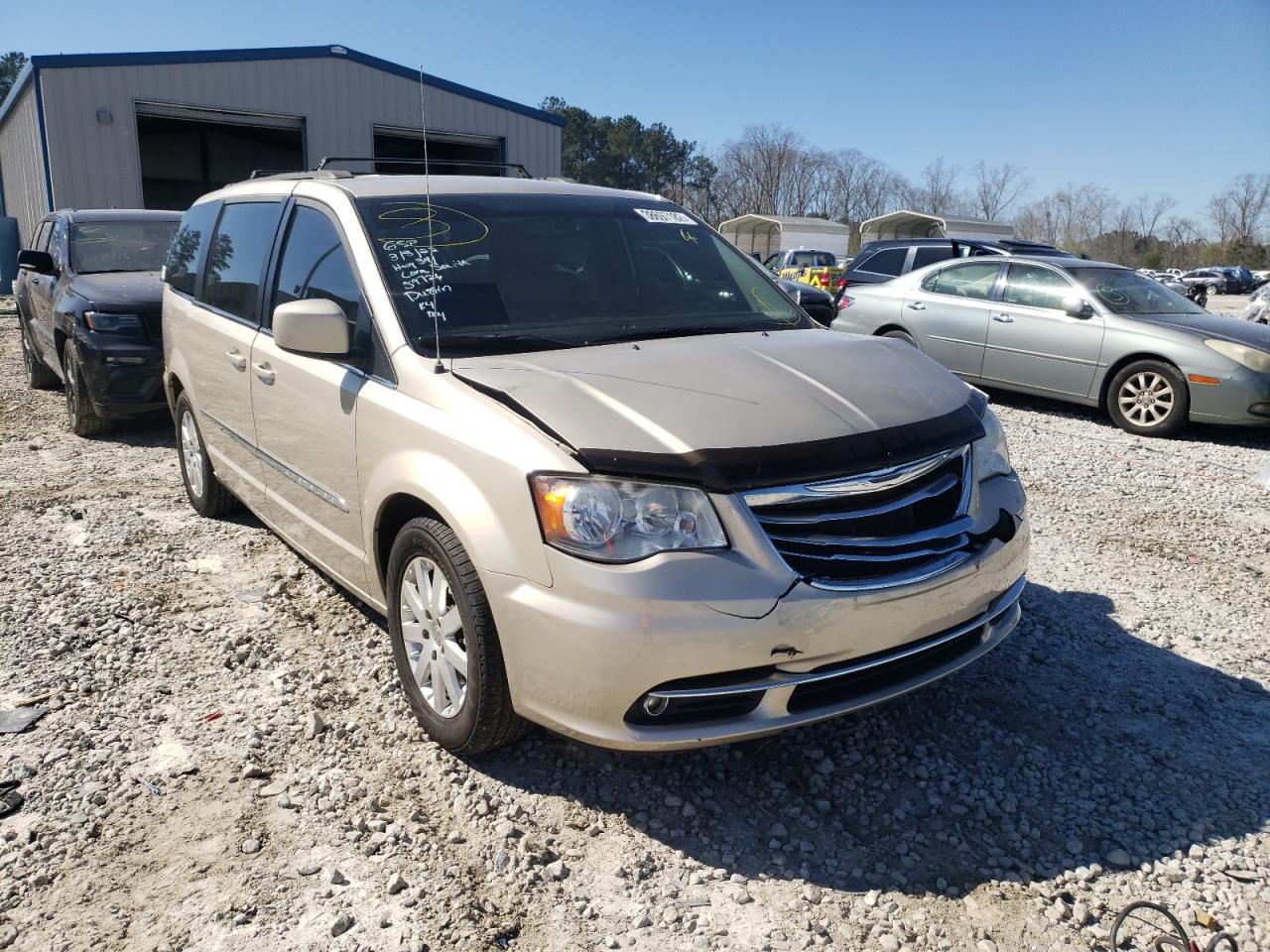 Photo 1 from auction – 2013 CHRYSLER TOWN & COU with VIN 2C4RC1BG9DR565518