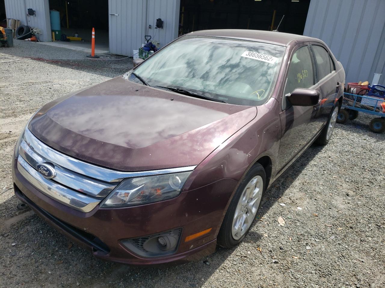 Photo 2 from auction – 2011 FORD FUSION SE with VIN 3FAHP0HAXBR188319