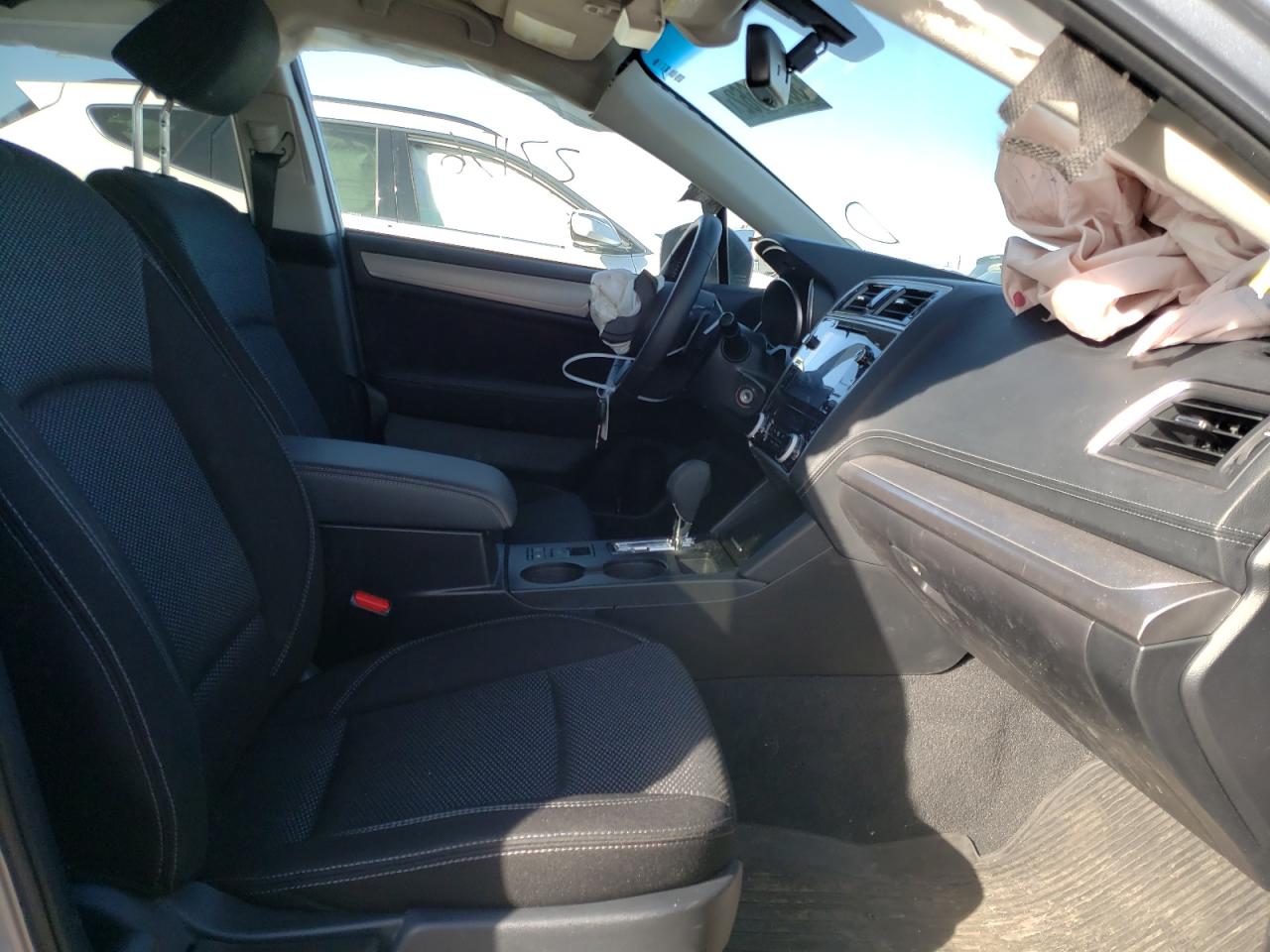 Photo 5 from auction – 2019 SUBARU OUTBACK 2. with VIN 4S4BSAFC7K3249595