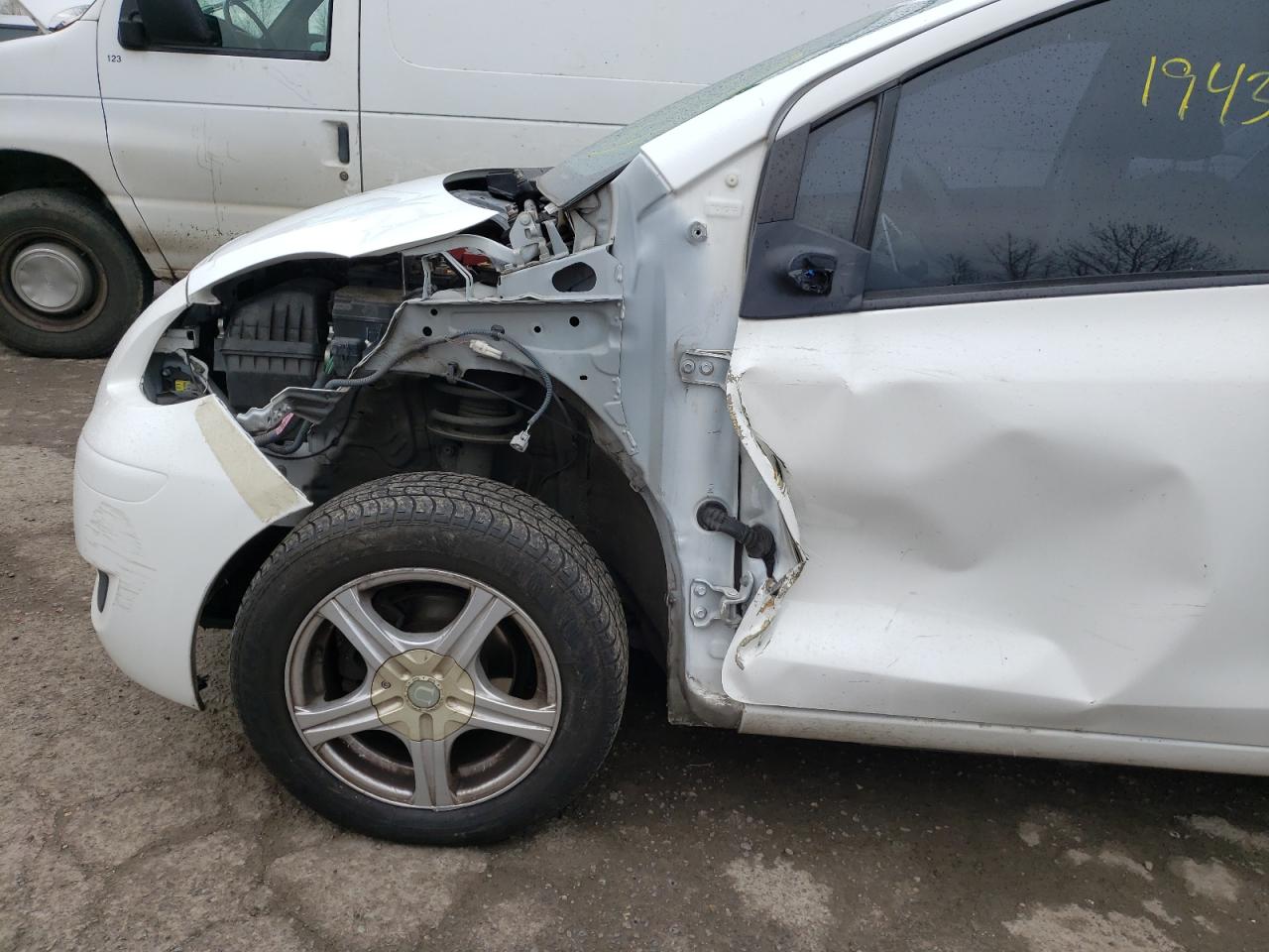 Photo 9 from auction – 2011 TOYOTA YARIS with VIN JTDKT4K3XB5327090