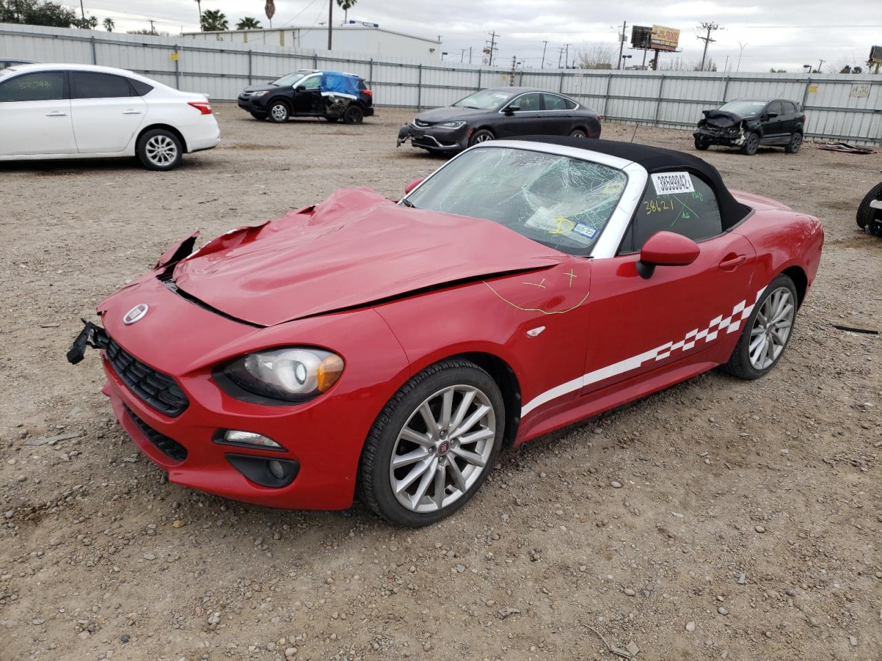 Photo 2 from auction – 2017 FIAT 124 SPIDER with VIN JC1NFAEK0H0101598