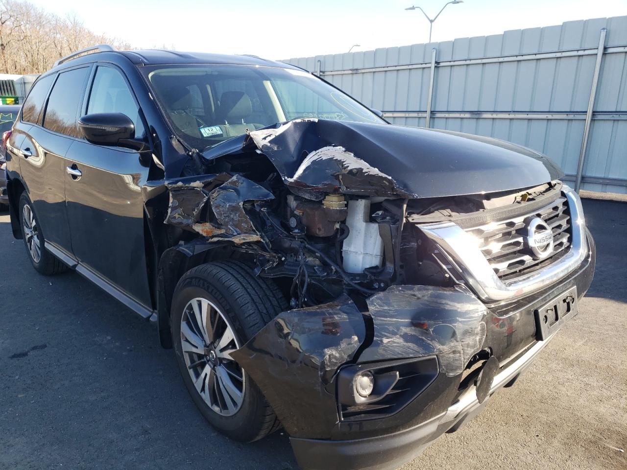 Photo 9 from auction – 2017 NISSAN PATHFINDER with VIN 5N1DR2MM9HC659295