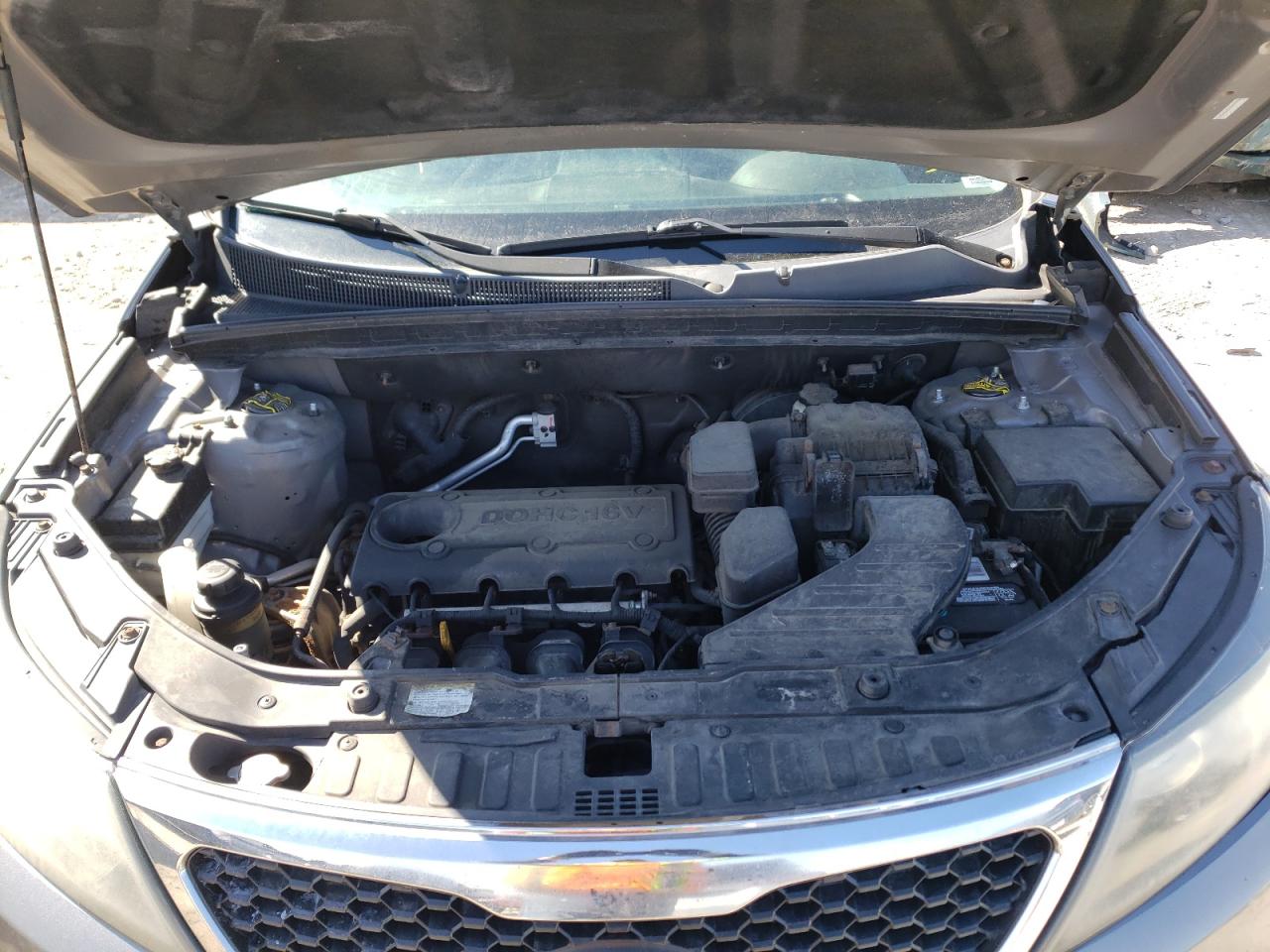 Photo 7 from auction – 2011 KIA SORENTO EX with VIN 5XYKUDA13BG019313