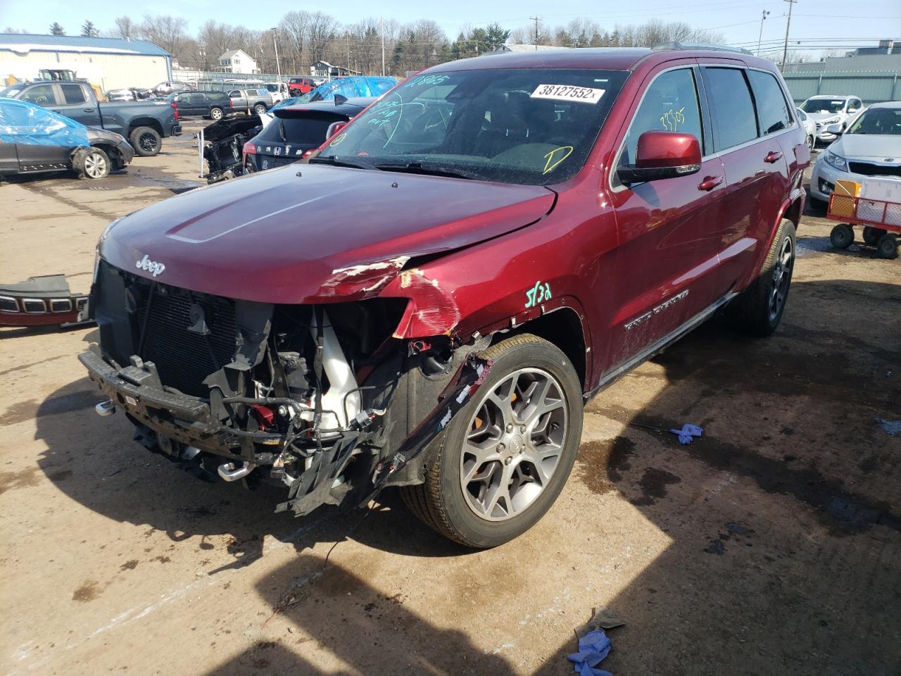 Photo 2 from auction – 2018 JEEP GRAND CHER with VIN 1C4RJFBG0JC319898