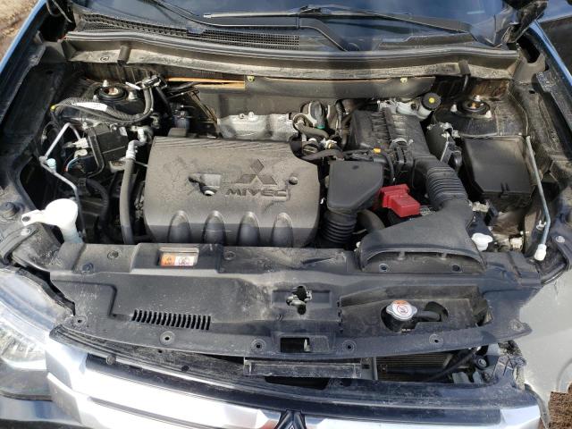 Photo 7 from auction – 2015 MITSUBISHI OUTLANDER with VIN JA4AZ3A30FZ003953