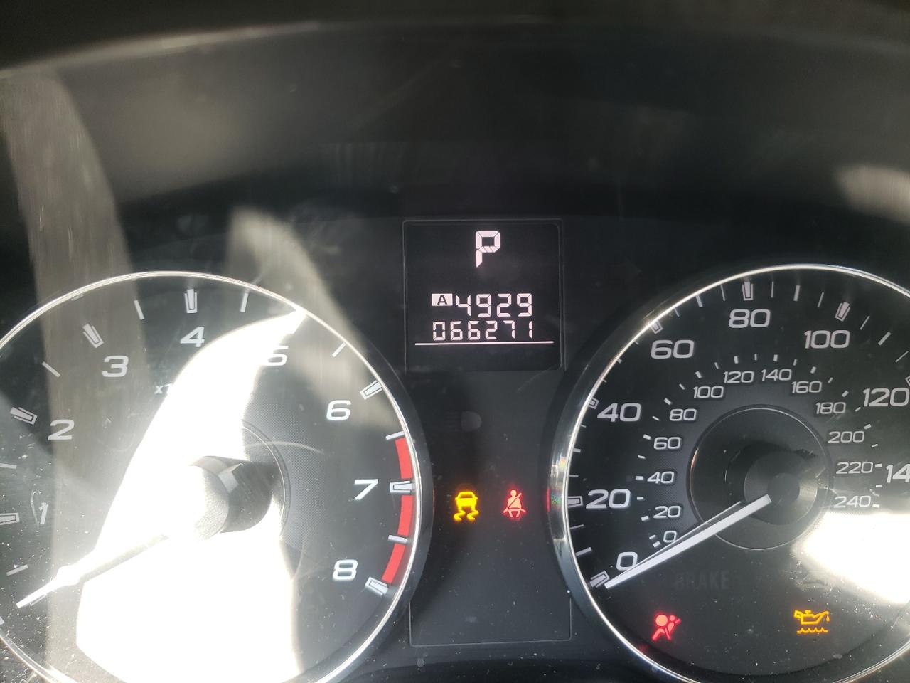 Photo 8 from auction – 2011 SUBARU LEGACY 3.6 with VIN 4S3BMDK61B2237786