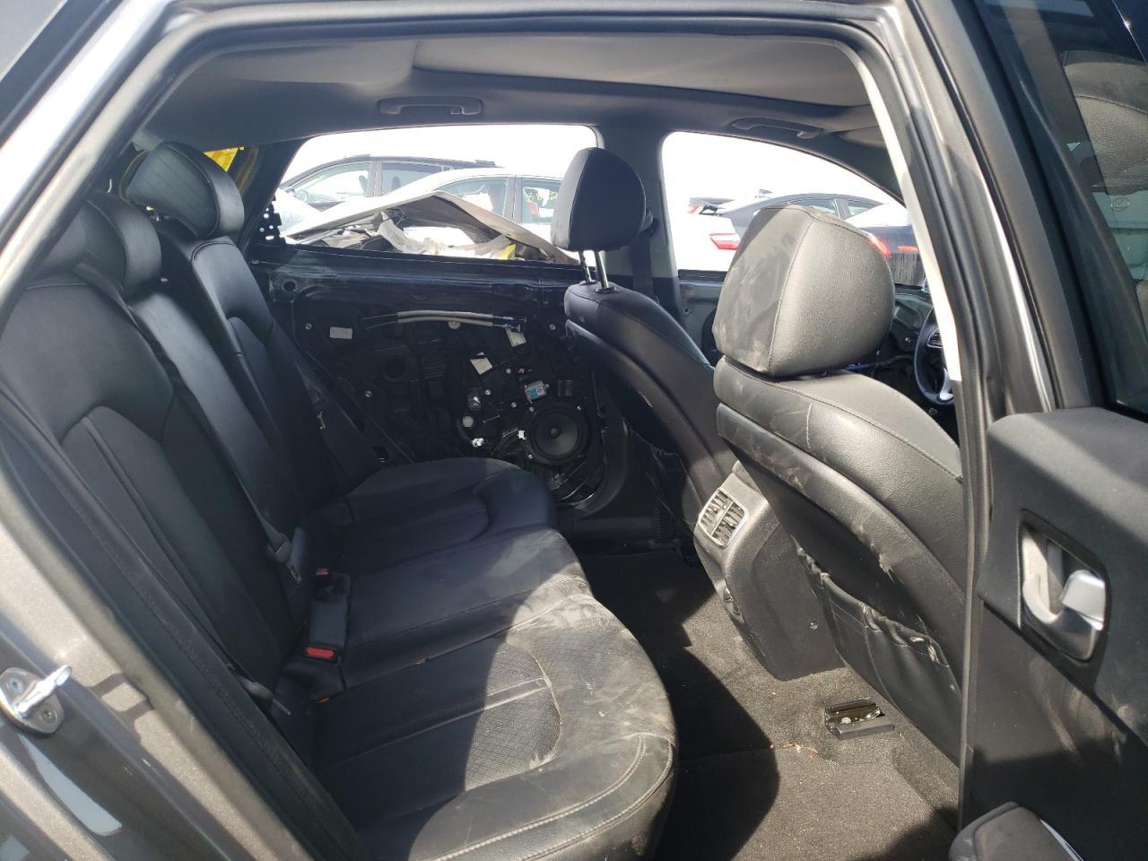 Photo 6 from auction – 2018 KIA OPTIMA EX with VIN 5XXGU4L34JG245058