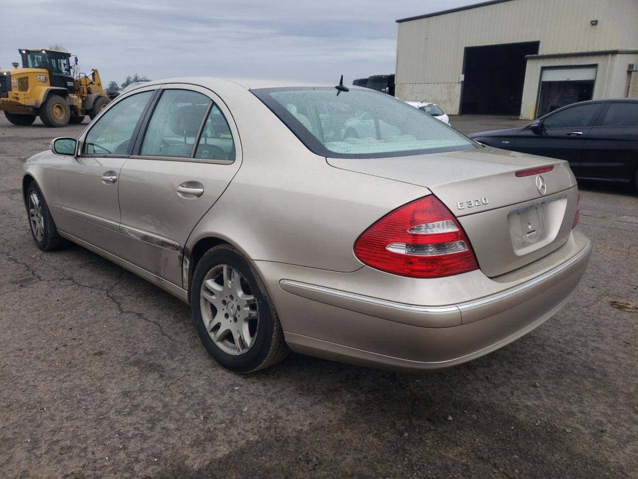 Photo 3 from auction – 2003 MERCEDES-BENZ E320 with VIN WDBUF65JX3A281628