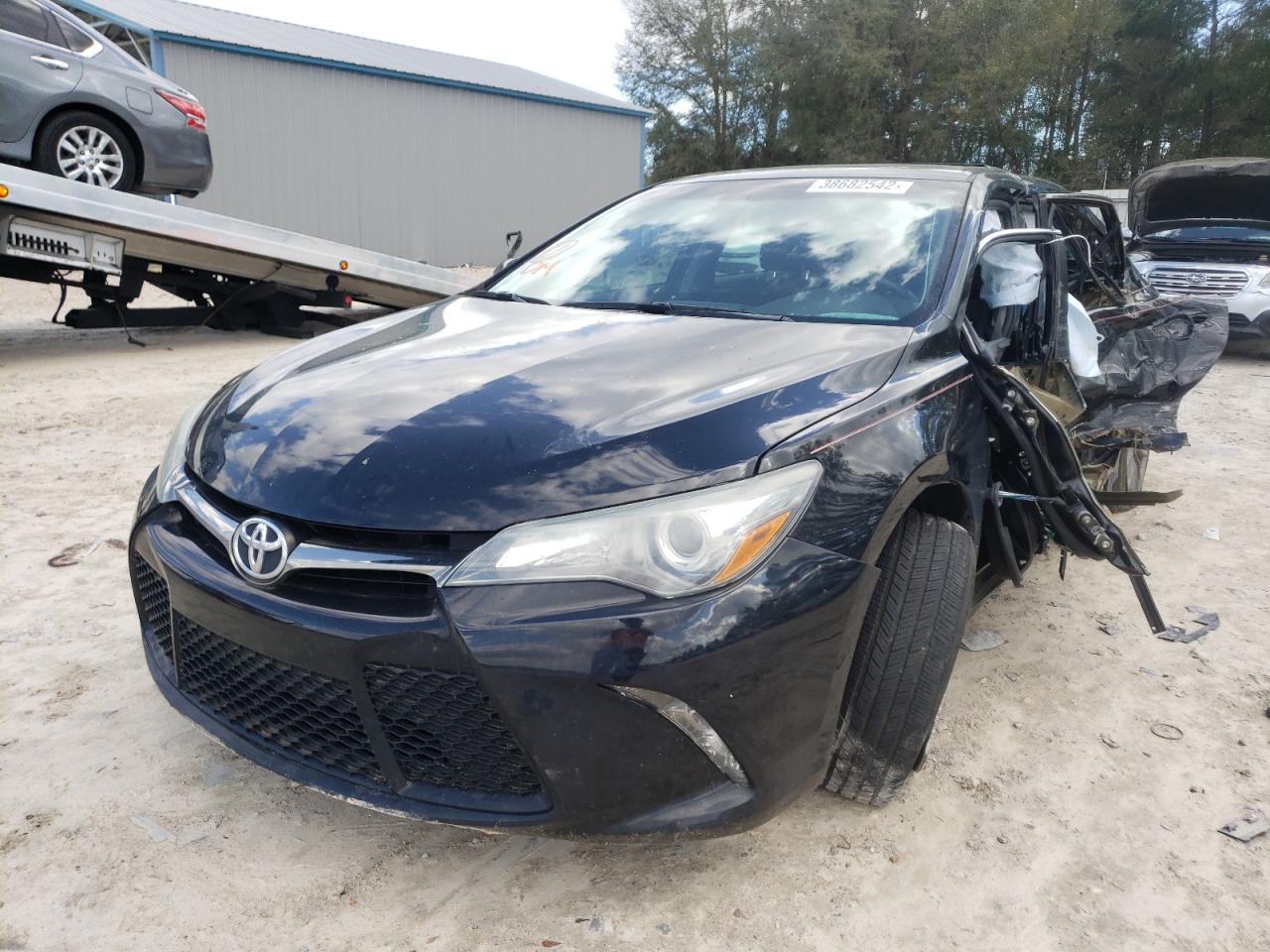 Photo 2 from auction – 2016 TOYOTA CAMRY LE with VIN 4T1BF1FK3GU159969