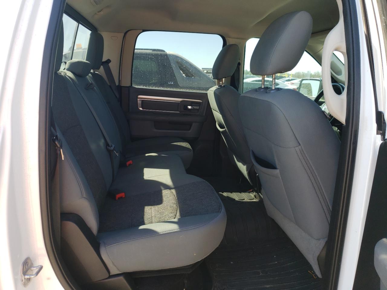 Фото 6 с аукциона – 2015 RAM 1500 SLT с VIN 1C6RR6LT9FS676313