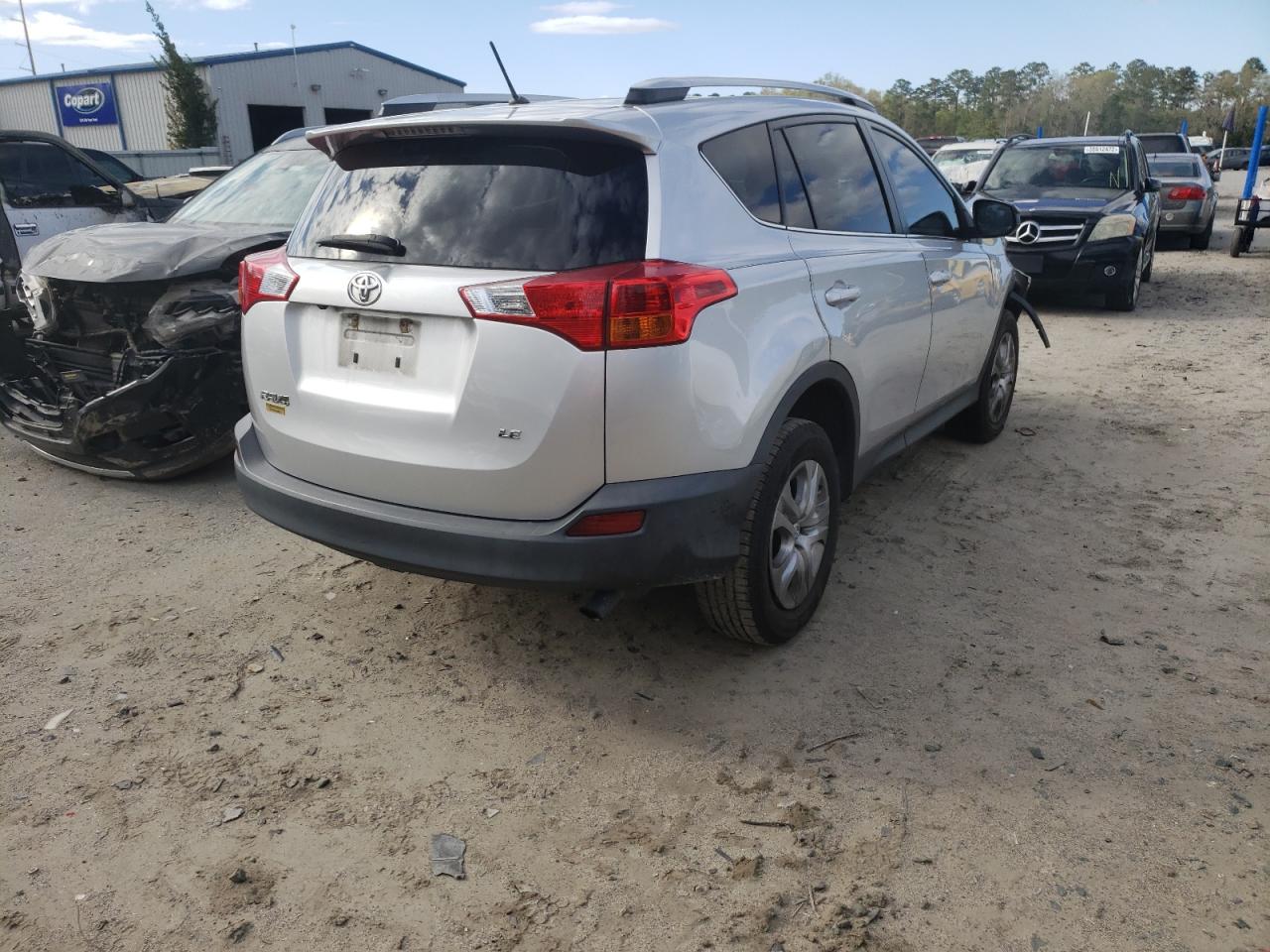 Photo 4 from auction – 2014 TOYOTA RAV4 LE with VIN 2T3ZFREV5EW083409