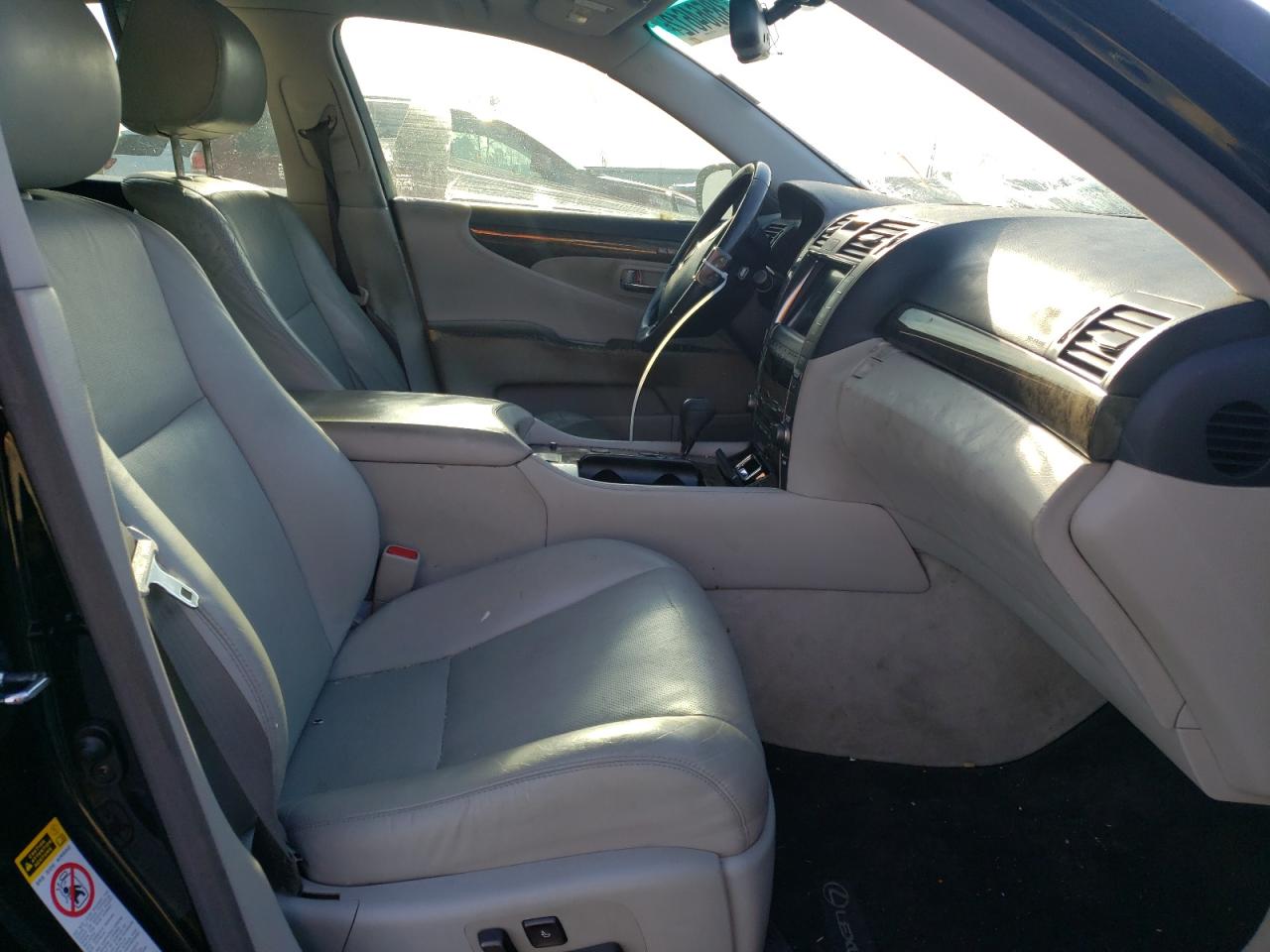Photo 5 from auction – 2008 LEXUS LS 460 with VIN JTHBL46FX85067690