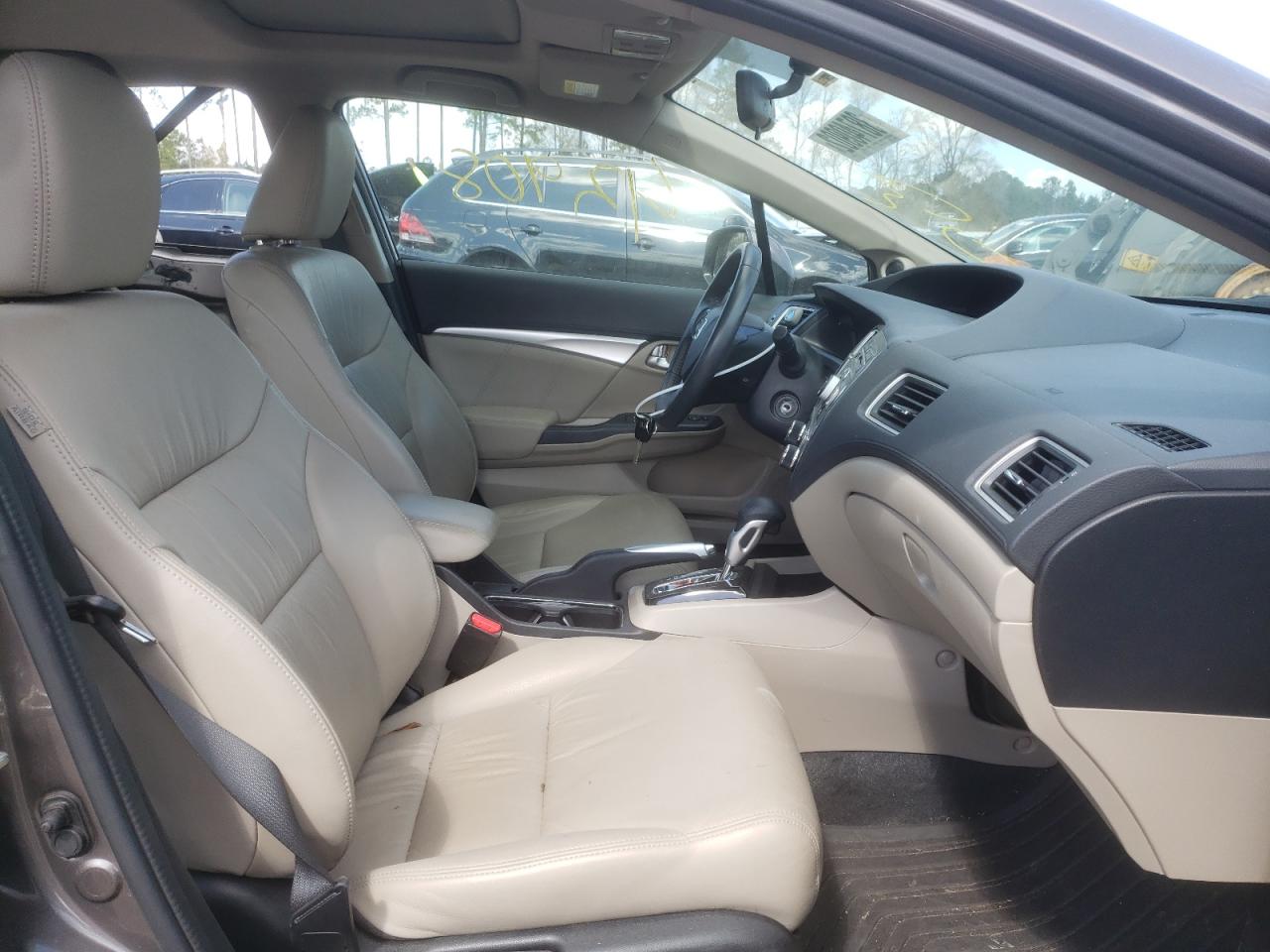 Photo 5 from auction – 2013 HONDA CIVIC EXL with VIN 19XFB2F92DE003517