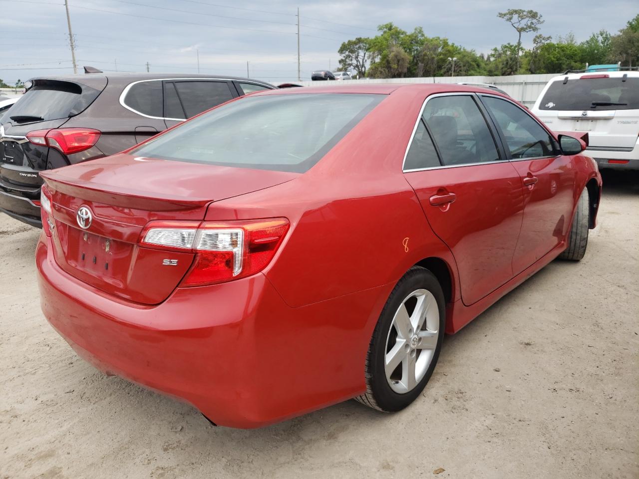 Photo 4 from auction – 2012 TOYOTA CAMRY BASE with VIN 4T1BF1FK5CU527790