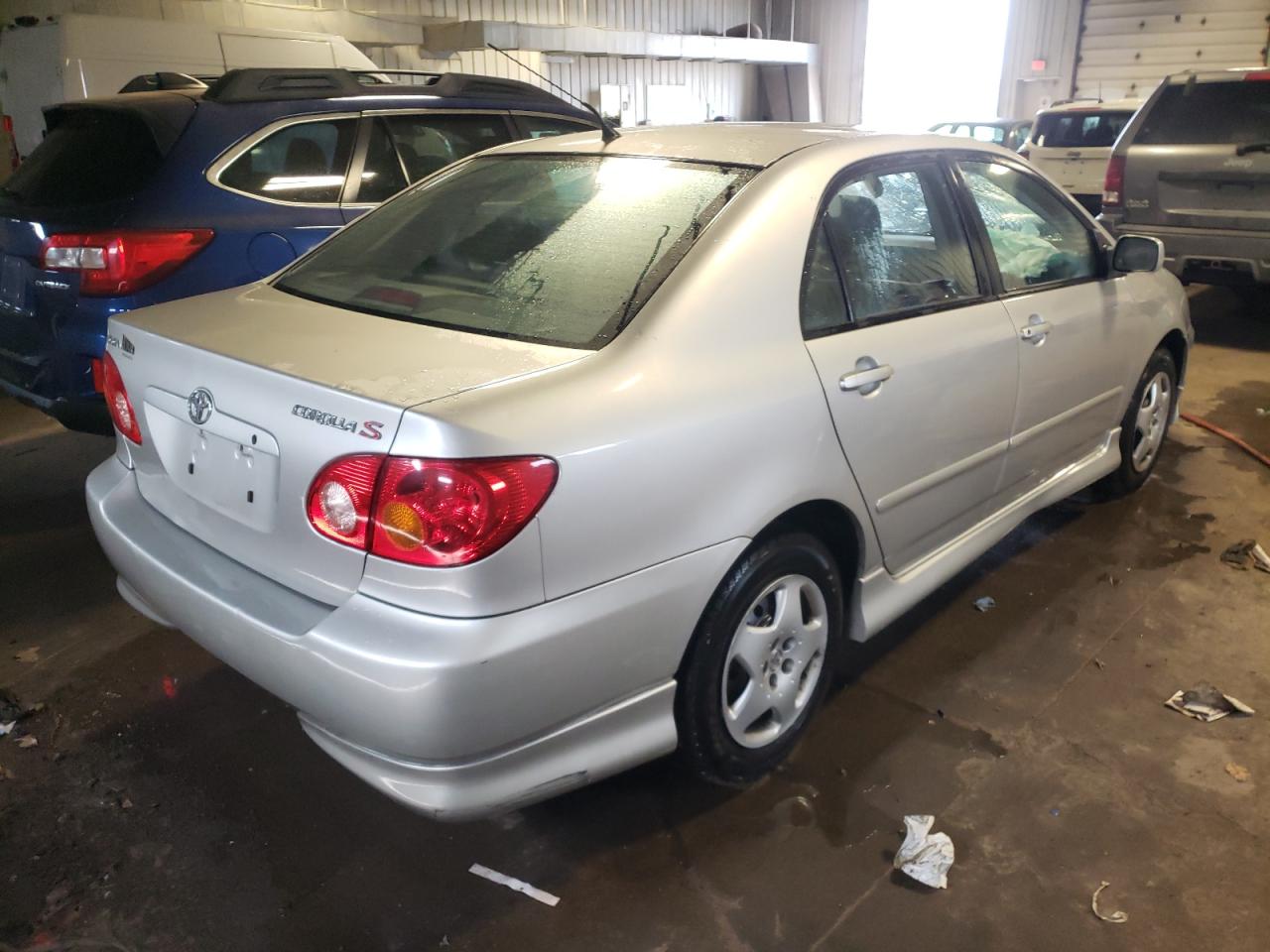 Photo 4 from auction – 2004 TOYOTA COROLLA CE with VIN 1NXBR32E84Z192383