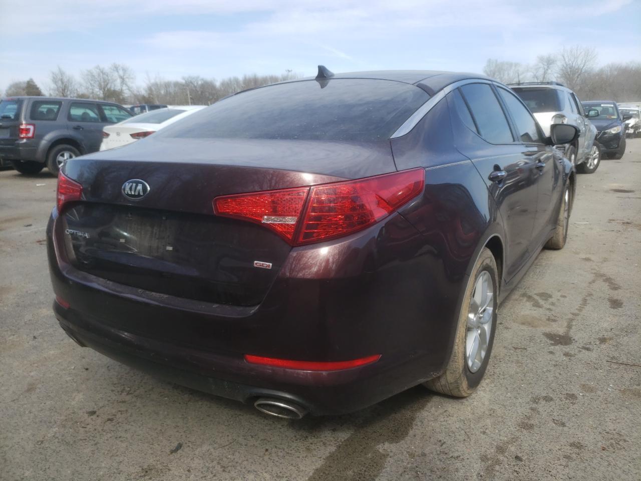 Photo 4 from auction – 2013 KIA OPTIMA with VIN 5XXGM4A79DG091750