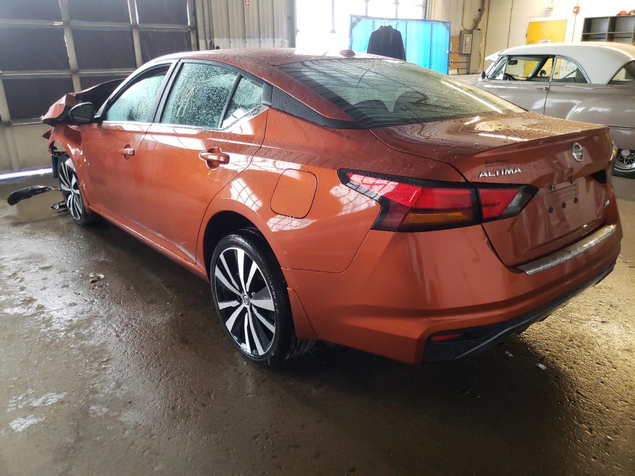 Photo 3 from auction – 2021 NISSAN ALTIMA SR with VIN 1N4BL4CW3MN422320