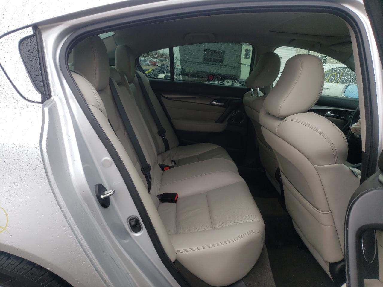 Photo 6 from auction – 2012 ACURA TL with VIN 19UUA9F50CA003521
