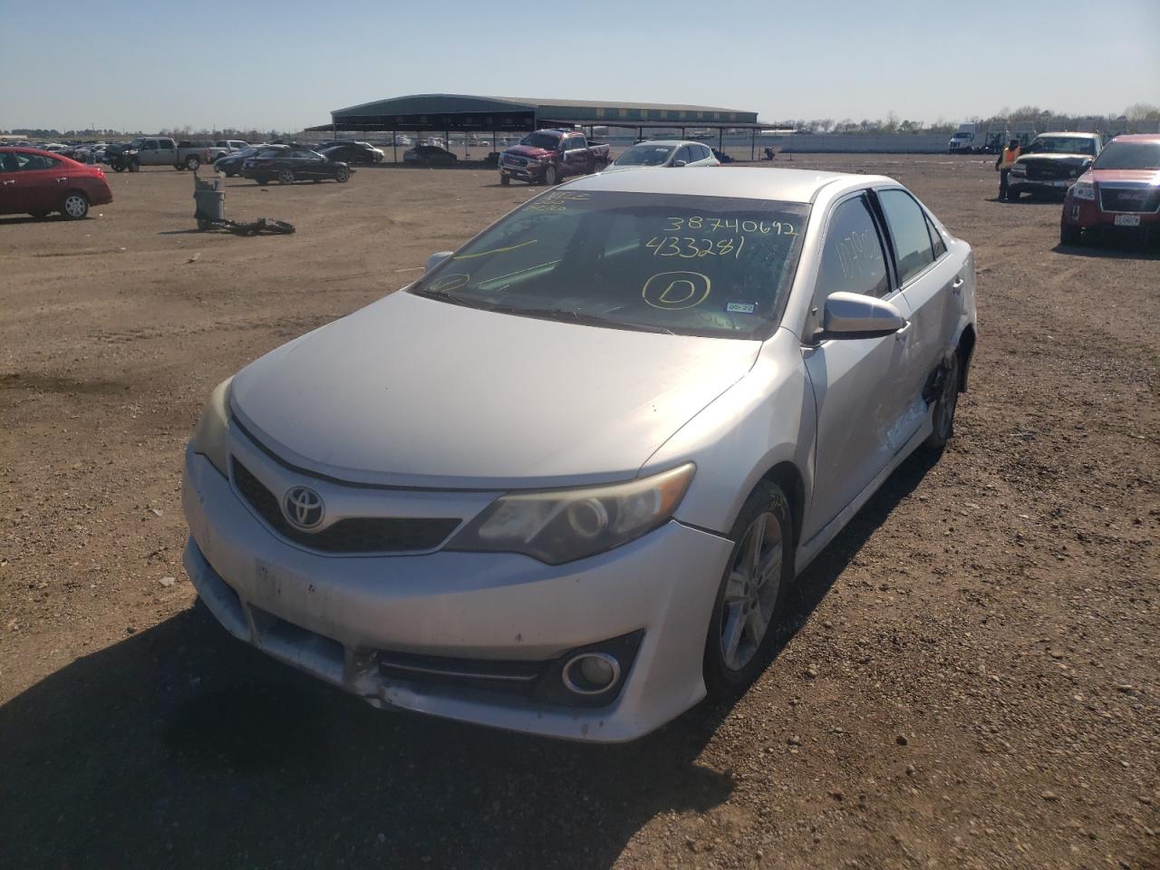 Photo 2 from auction – 2014 TOYOTA CAMRY L with VIN 4T1BF1FK3EU433281