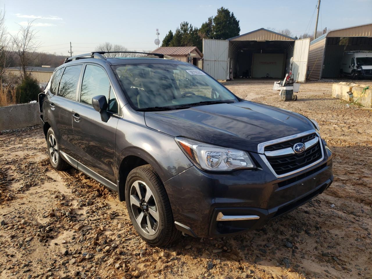 SUBARU FORESTER 2 2017 with VIN JF2SJAEC3HH569826 - Photo from auction