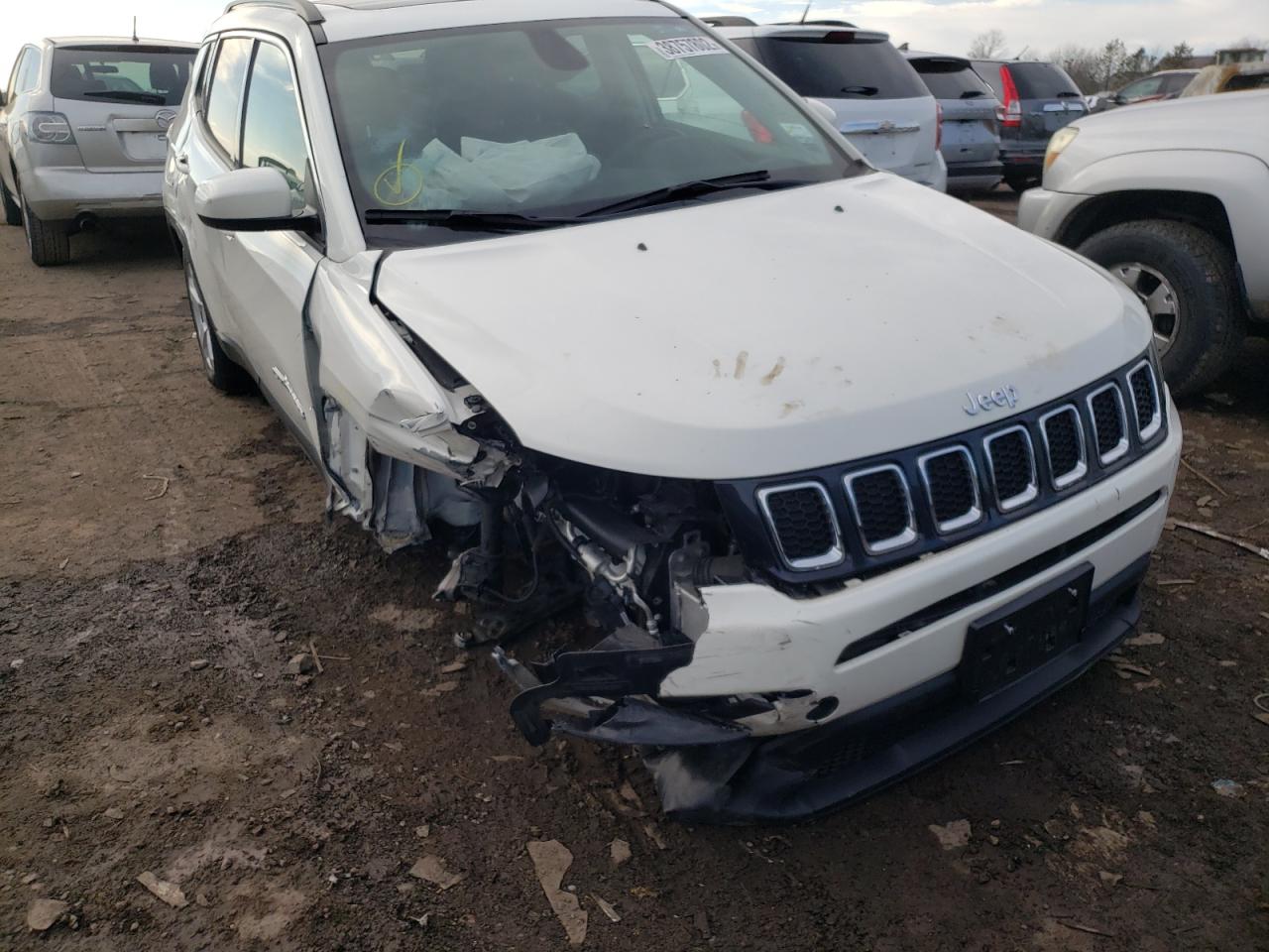 Photo 9 from auction – 2019 JEEP COMPASS LA with VIN 3C4NJDBB6KT623072