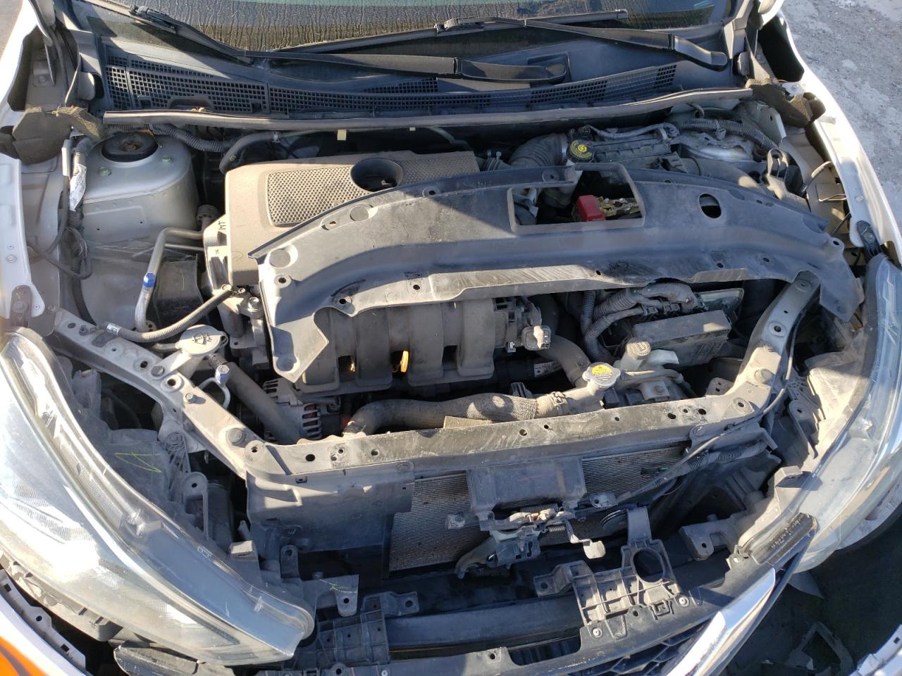 Photo 7 from auction – 2017 NISSAN SENTRA S with VIN 3N1AB7AP2HY352701