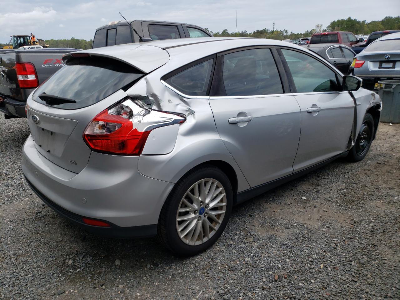 Фото 4 с аукциона – 2012 FORD FOCUS SEL с VIN 1FAHP3M22CL213990