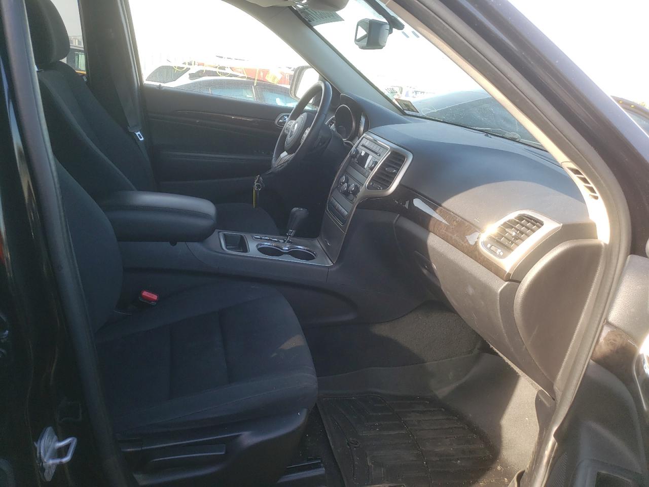 Photo 5 from auction – 2012 JEEP GRAND CHER with VIN 1C4RJFAG2CC233626