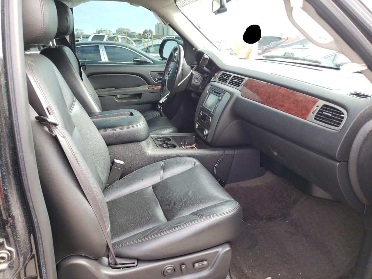 Photo 5 from auction – 2014 GMC YUKON SLT with VIN 1GKS2CE02ER191649