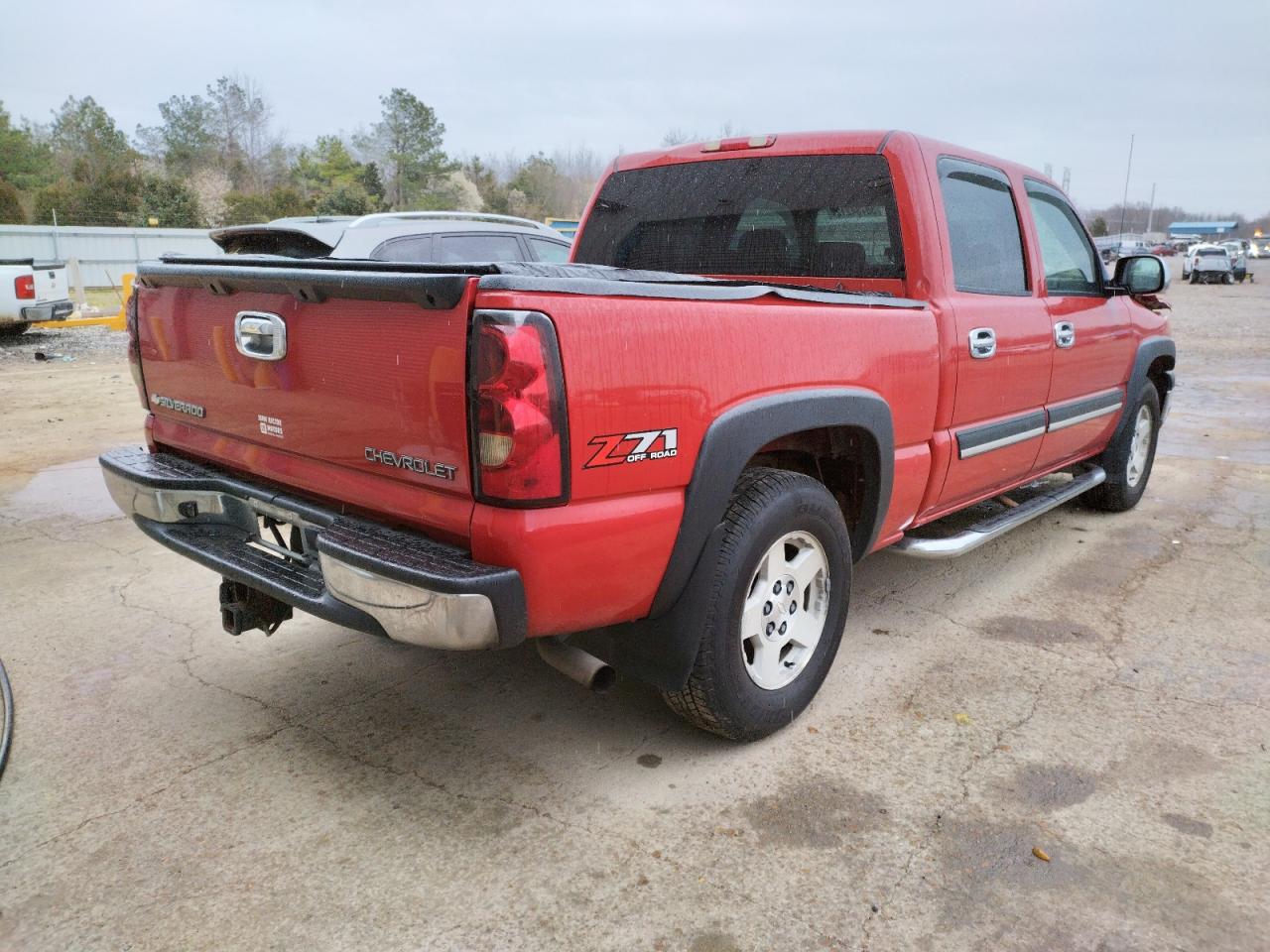 Photo 4 from auction – 2004 CHEVROLET SILVERADO with VIN 2GCEK13T841331141