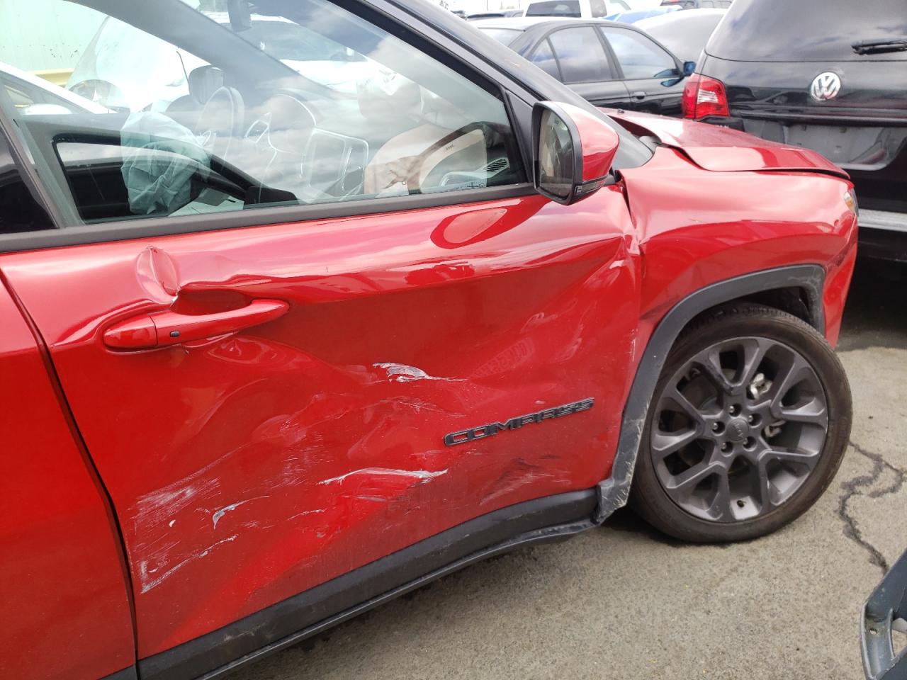 Photo 9 from auction – 2020 JEEP COMPASS LI with VIN 3C4NJDCB3LT146357