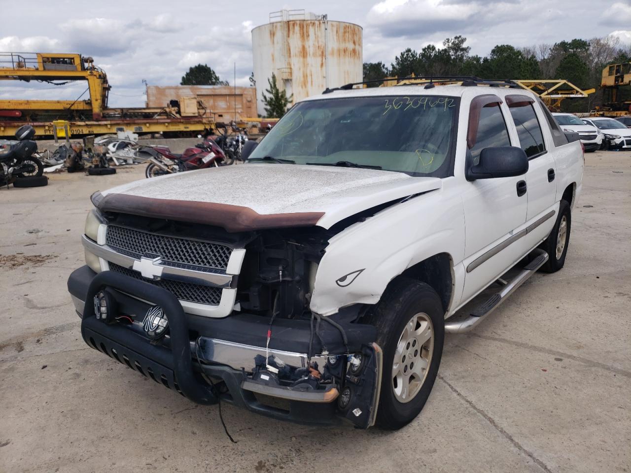Photo 9 from auction – 2003 CHEVROLET AVALANCHE with VIN 3GNEC13T93G295924