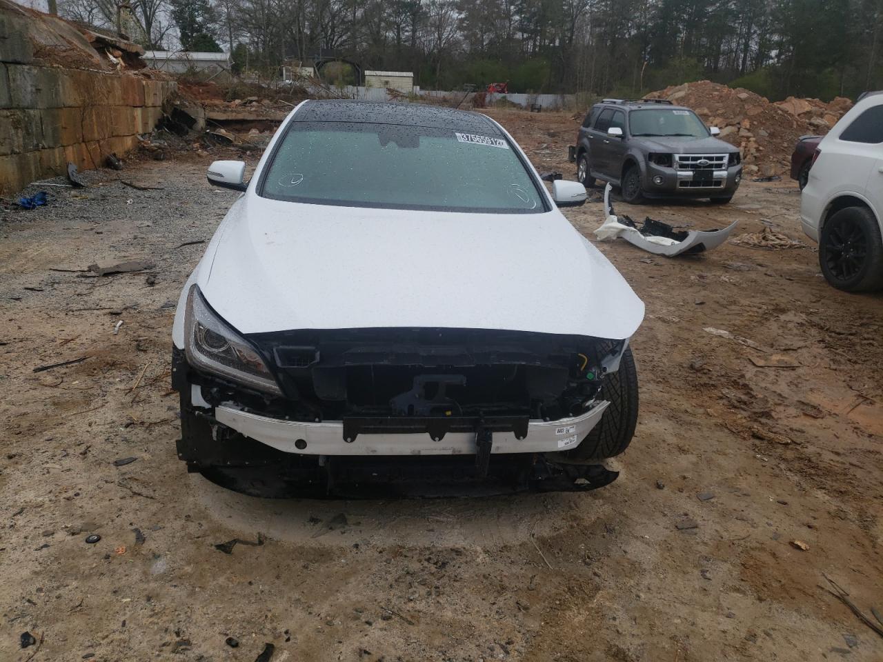 Photo 9 from auction – 2019 GENESIS G80 BASE with VIN KMHGN4JE0KU292824