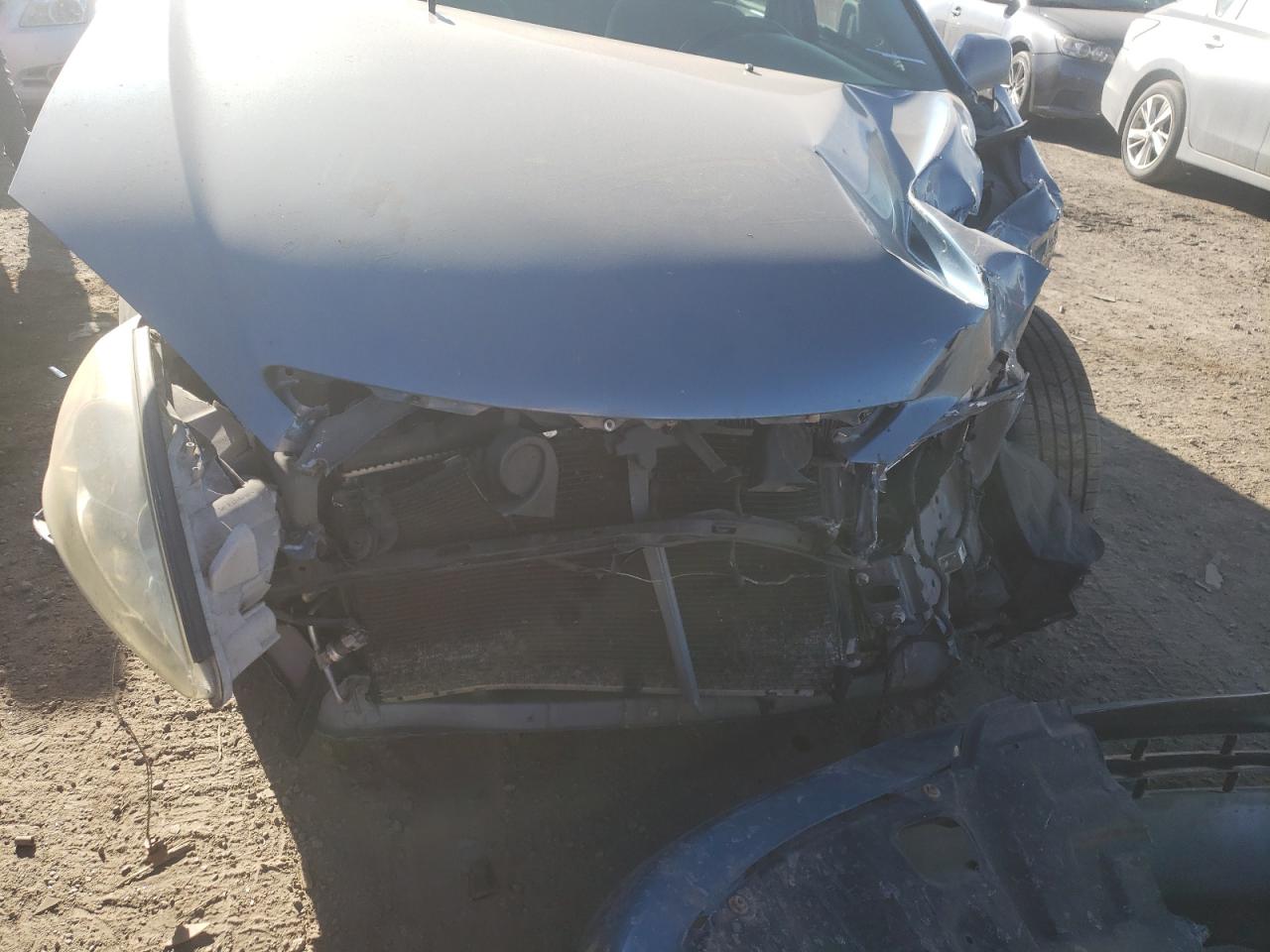 Photo 9 from auction – 2003 TOYOTA CAMRY LE with VIN 4T1BE32K23U771014