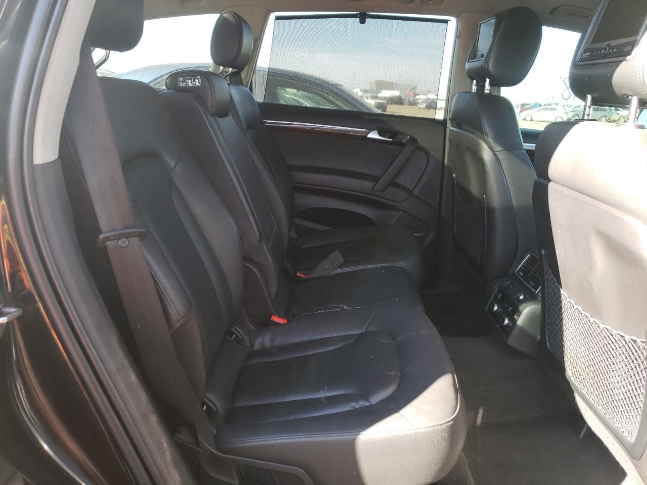 Photo 6 from auction – 2010 AUDI Q7 PREMIUM with VIN WA1LYAFE4AD006922