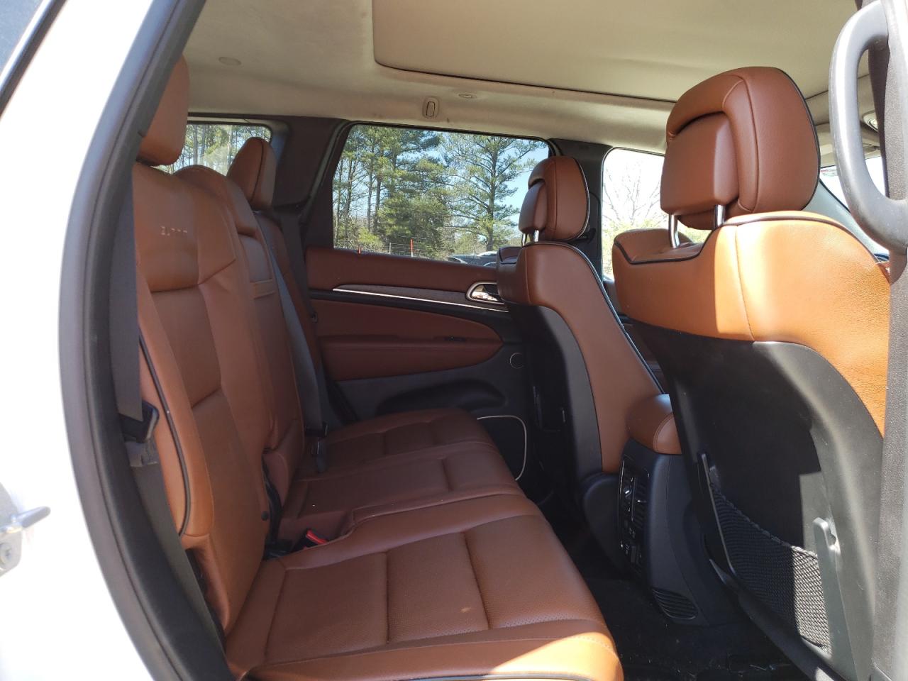 Photo 6 from auction – 2016 JEEP GRAND CHER with VIN 1C4RJFJG3GC396226