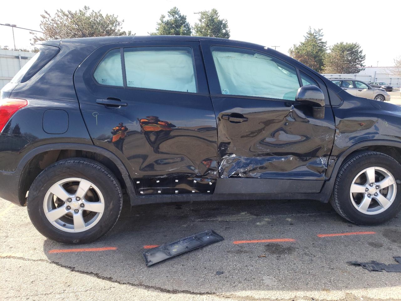 Photo 9 from auction – 2016 CHEVROLET TRAX LS with VIN KL7CJNSB1GB712664