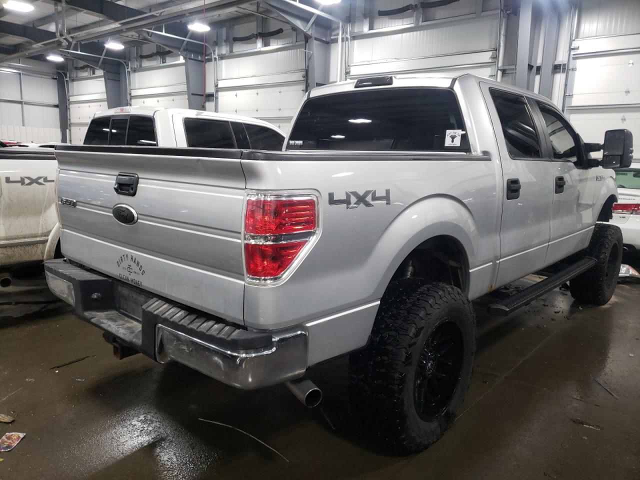 Photo 4 from auction – 2011 FORD F150 SUPER with VIN 1FTFW1EF0BFD30877