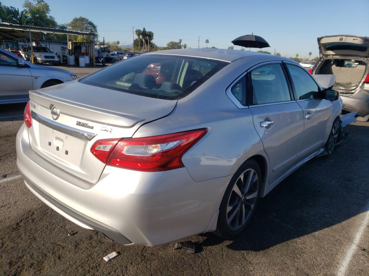 Photo 4 from auction – 2016 NISSAN ALTIMA 2.5 with VIN 1N4AL3AP4GC255595