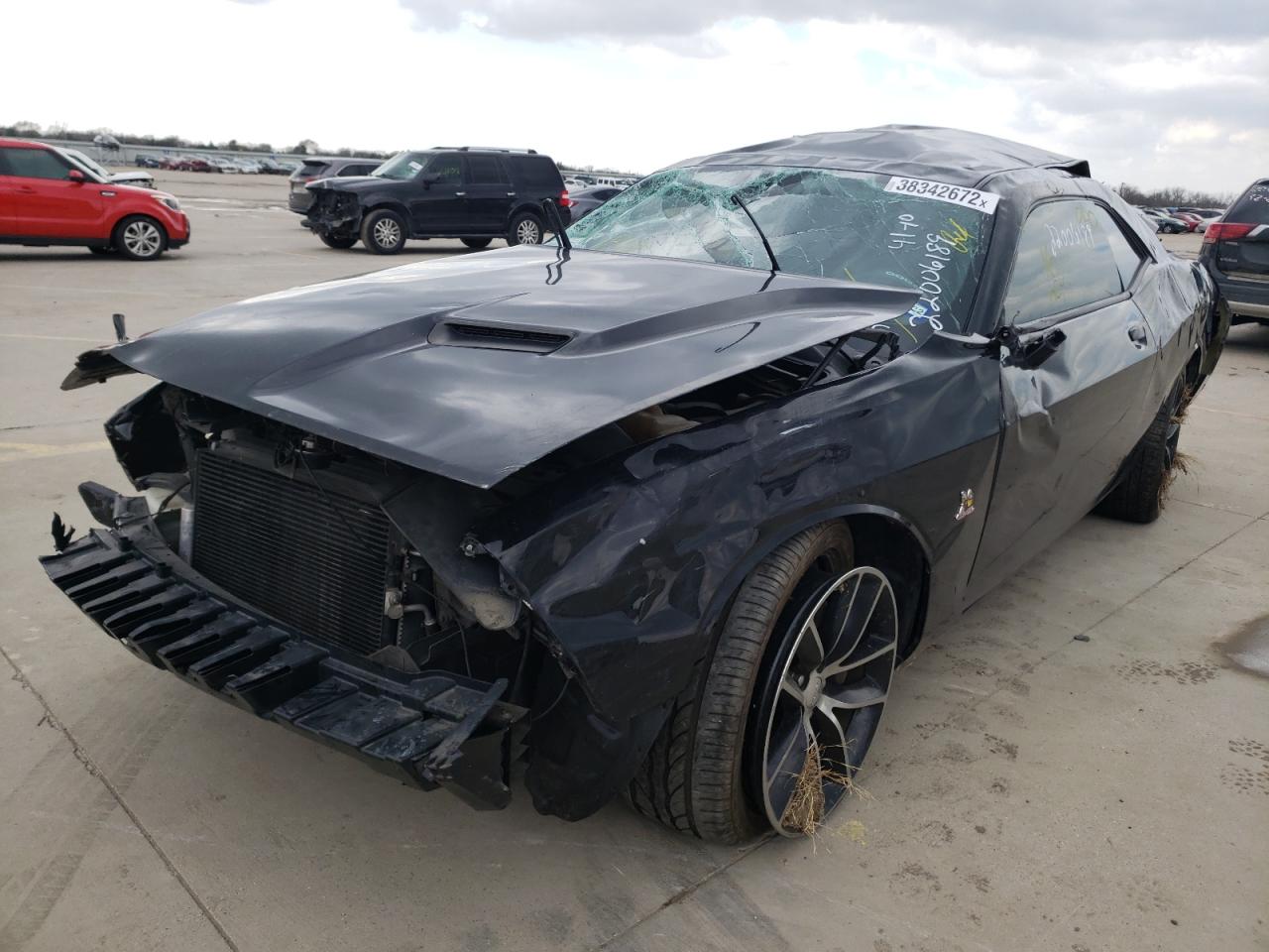 Photo 2 from auction – 2016 DODGE CHALLENGER with VIN 2C3CDZFJ9GH263927