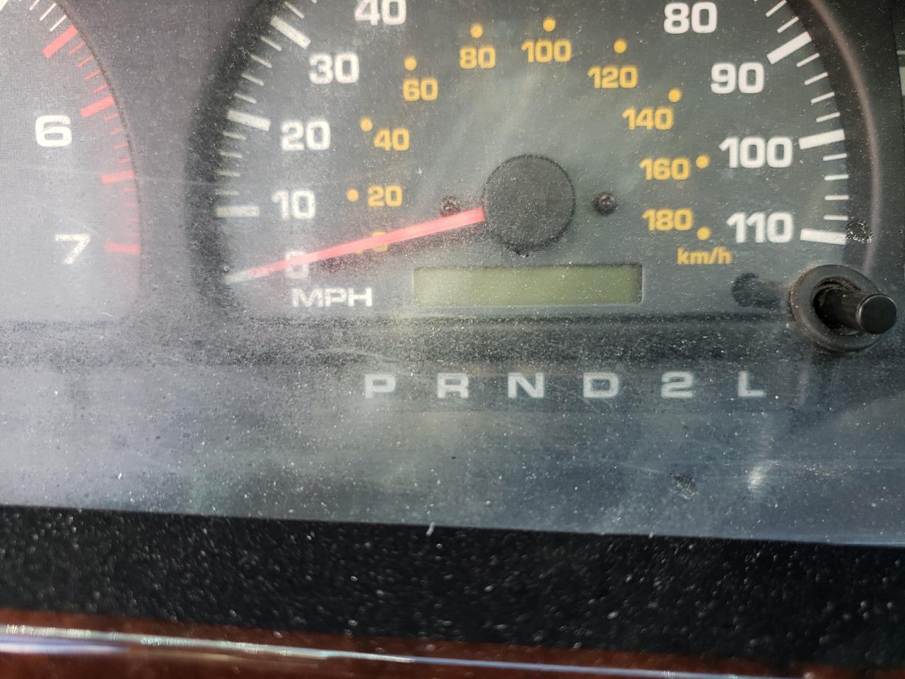 Photo 8 from auction – 2001 TOYOTA 4RUNNER LI with VIN JT3GN87RX10191130