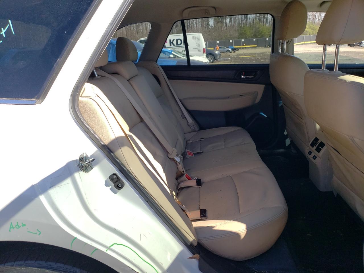 Photo 6 from auction – 2015 SUBARU OUTBACK 2. with VIN 4S4BSBNC9F3296429