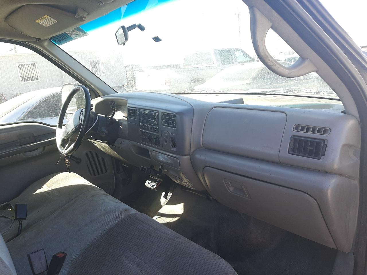 Photo 9 from auction – 2001 FORD F250 SUPER with VIN 1FTNX20L21ED75299