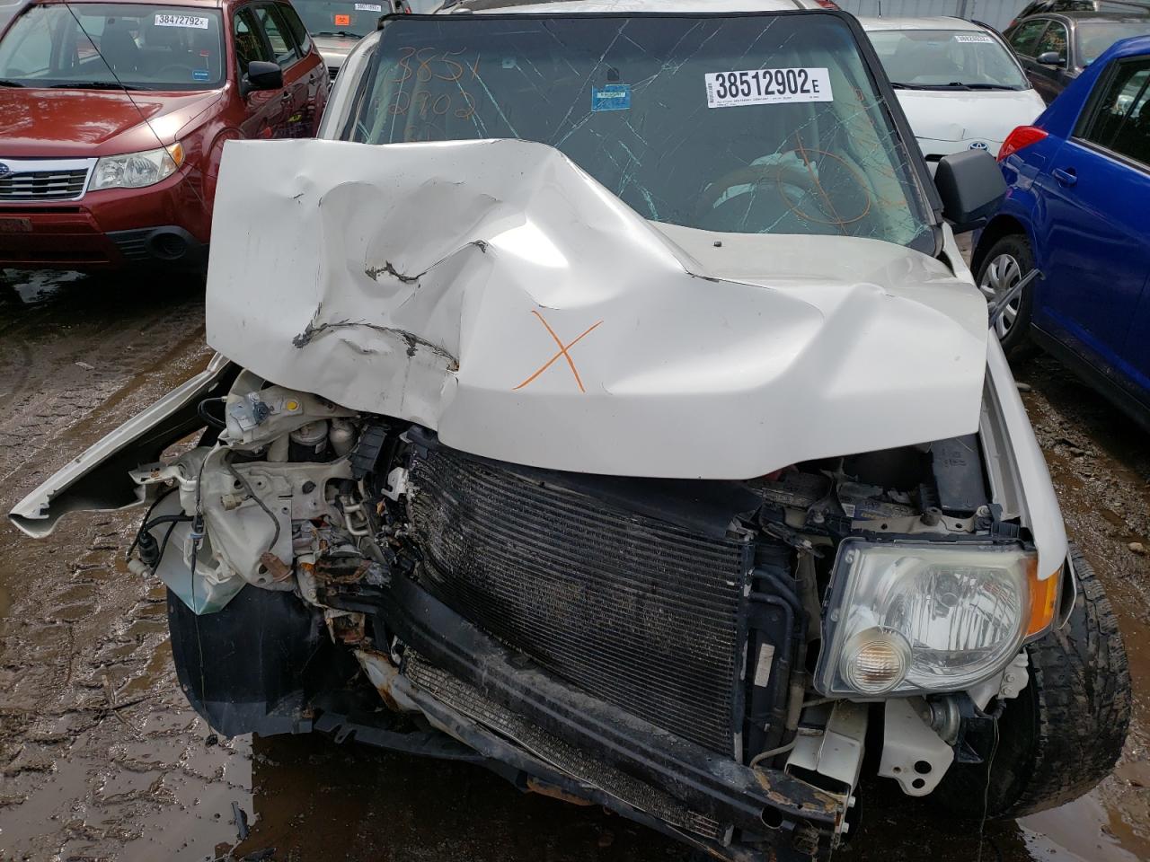 Photo 9 from auction – 2009 FORD ESCAPE XLT with VIN 1FMCU93G49KA46054