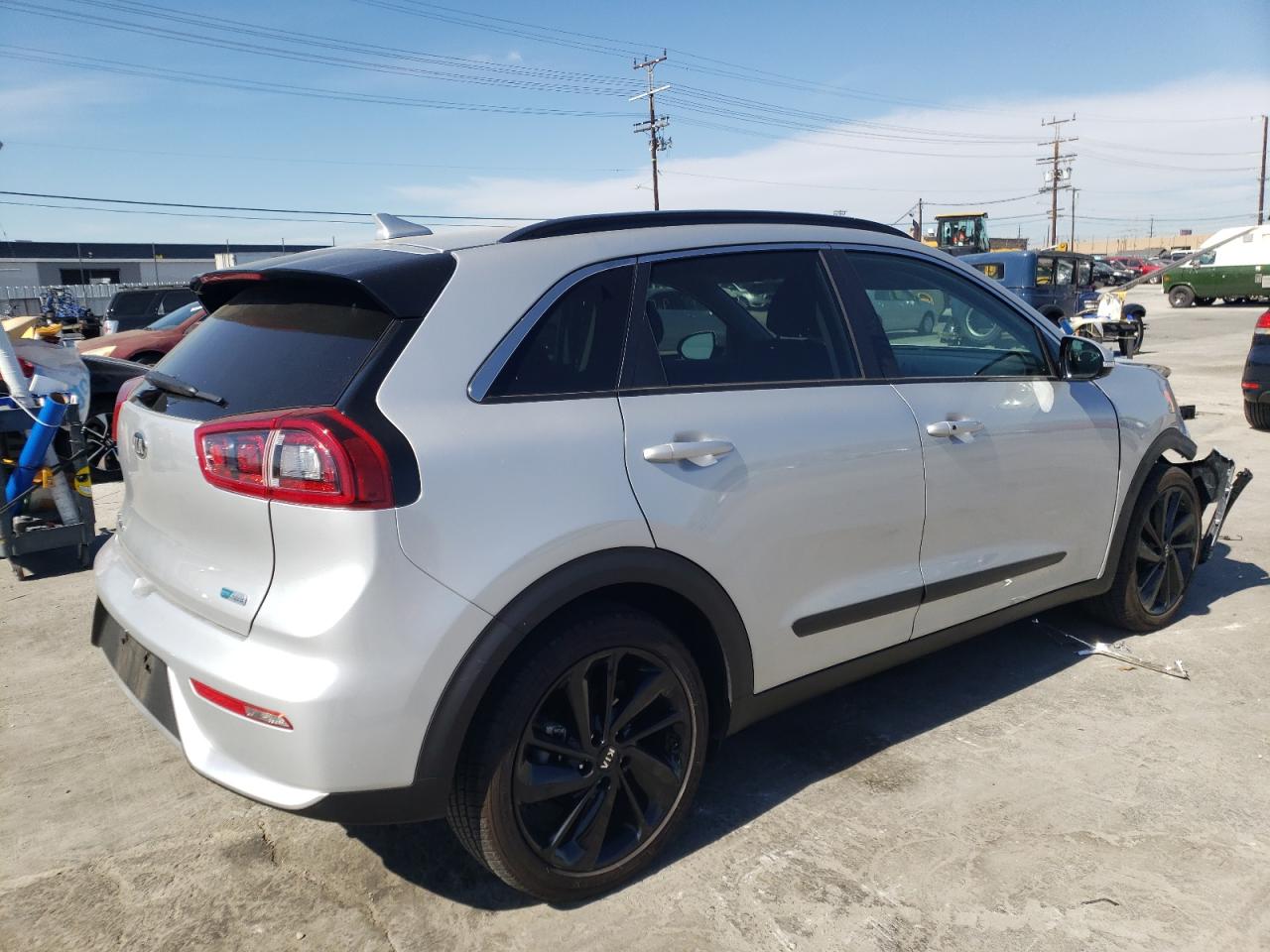 Photo 4 from auction – 2019 KIA NIRO EX with VIN KNDCC3LCXK5310321