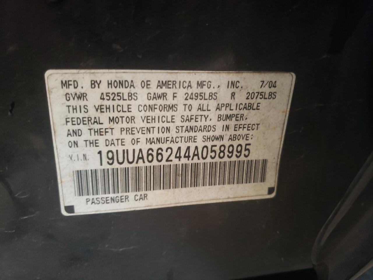 Photo 10 from auction – 2004 ACURA TL with VIN 19UUA66244A058995