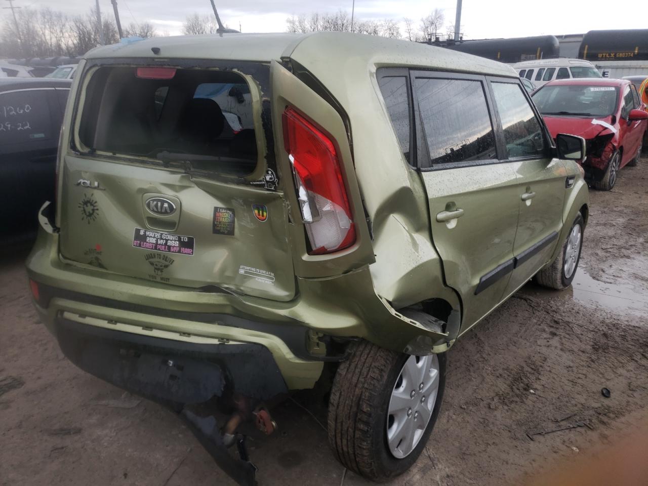 Photo 4 from auction – 2013 KIA SOUL with VIN KNDJT2A5XD7605786