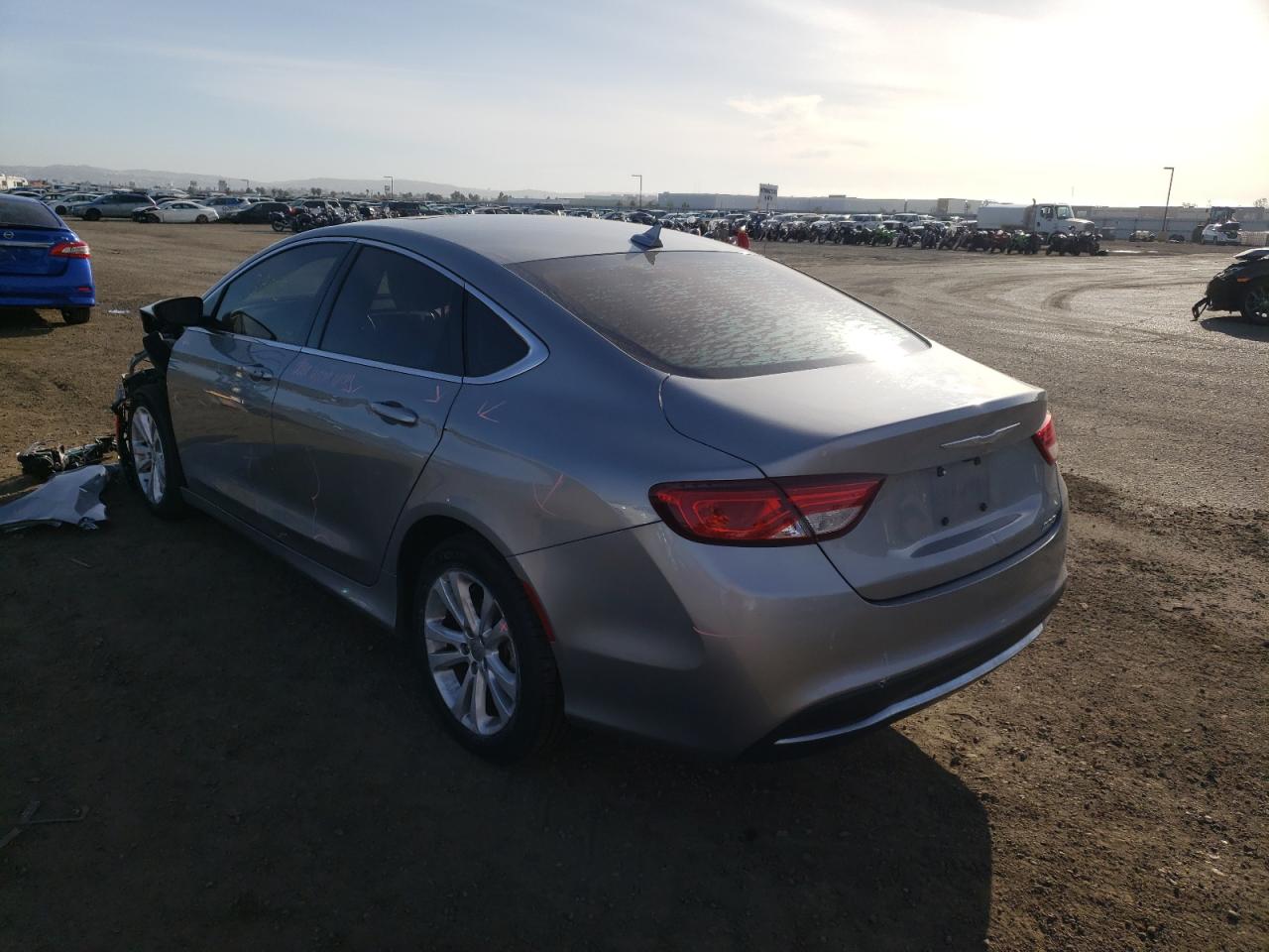 Photo 3 from auction – 2016 CHRYSLER 200 LIMITE with VIN 1C3CCCAB2GN160887
